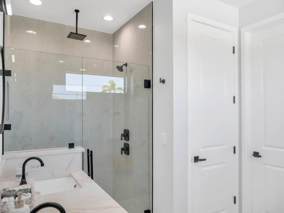 Casa Sevilla, Heated Pool, Sleeps 9, 4B3B Cape Coral Extérieur photo