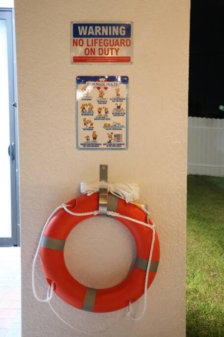 Casa Sevilla, Heated Pool, Sleeps 9, 4B3B Cape Coral Extérieur photo